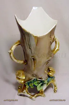 Ваза фарфоровая старинная "Пенек. Грибы". Нач. ХХ века. №14210